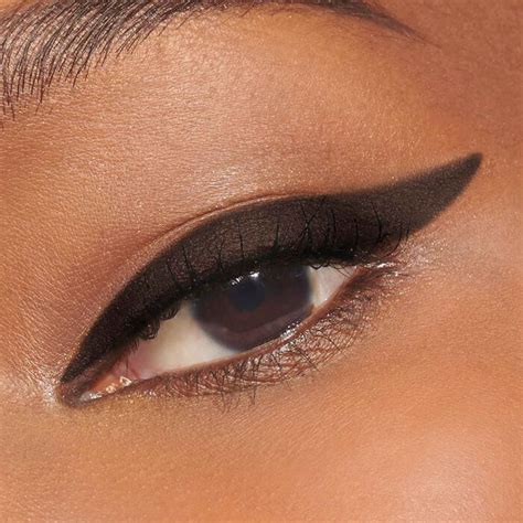 Diorshow 24H Stylo: Waterproof Eyeliner with a Matte or Pearly 